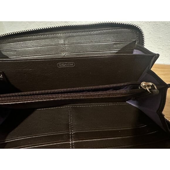 BUNDLE! Coach Chelsea Brown Pebbled Leather Hobo Bag and Zip Around Wallet EUC - Picture 10 of 13